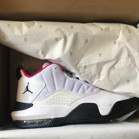 Jordan Stay Loyal - Picture 2 of 9